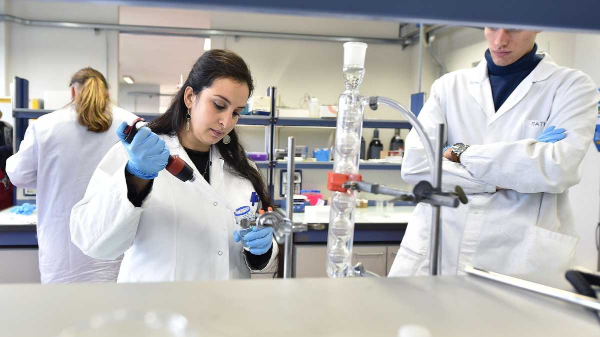 Immagine di L’analfabetismo scientifico dell’italiano medio, un male con radici antiche
