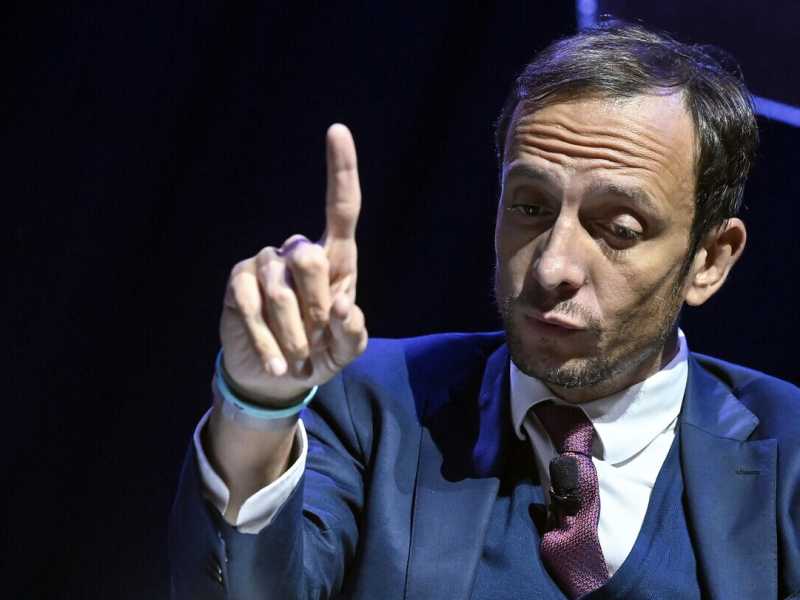 Il segretario regionale friulano del Pd invita la destra a “essere coerente” nella lotta al virus