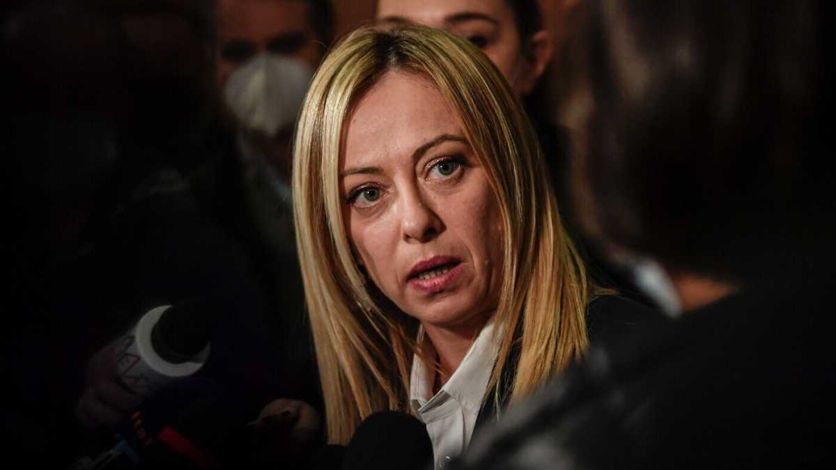 Immagine di Meloni è pronta a rompere con il PiS polacco se va con Salvini&Le Pen