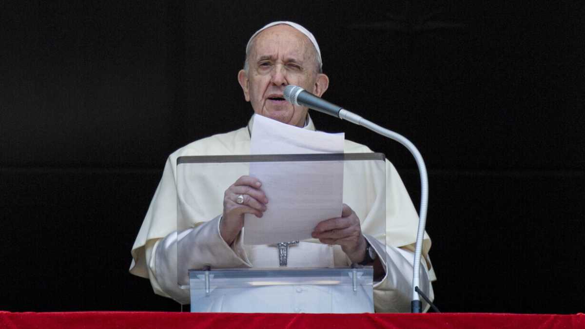 Immagine di Altro che processo del secolo, quello in Vaticano è uno show imbarazzante