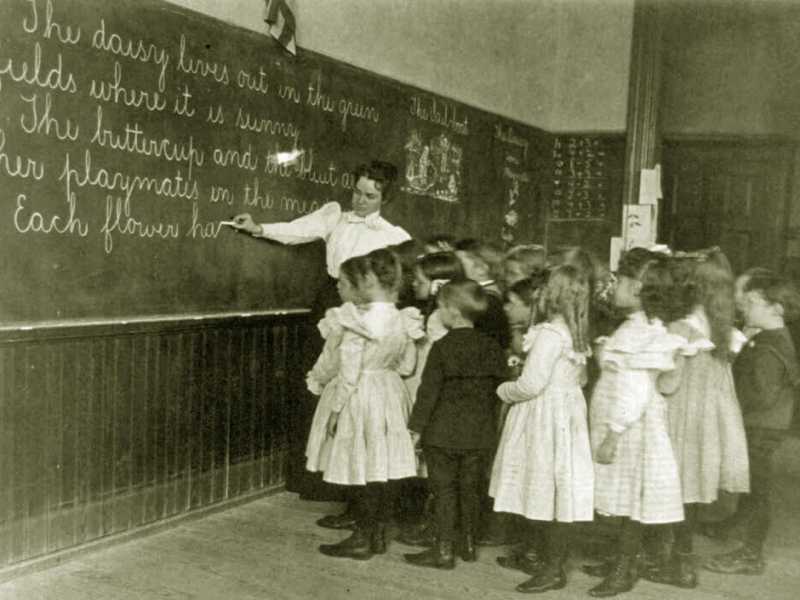 Grammar school classroom, 1899. Image courtesy US Library of Congress. <br />