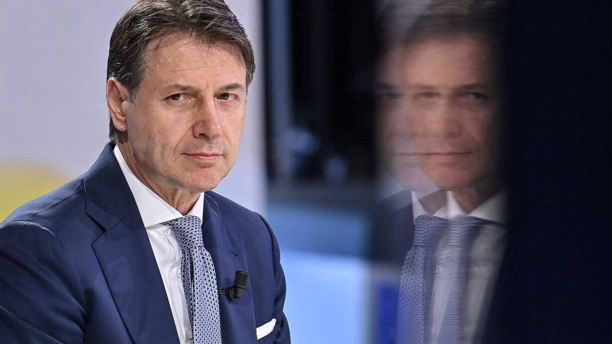 Immagine di Il bavero di Conte