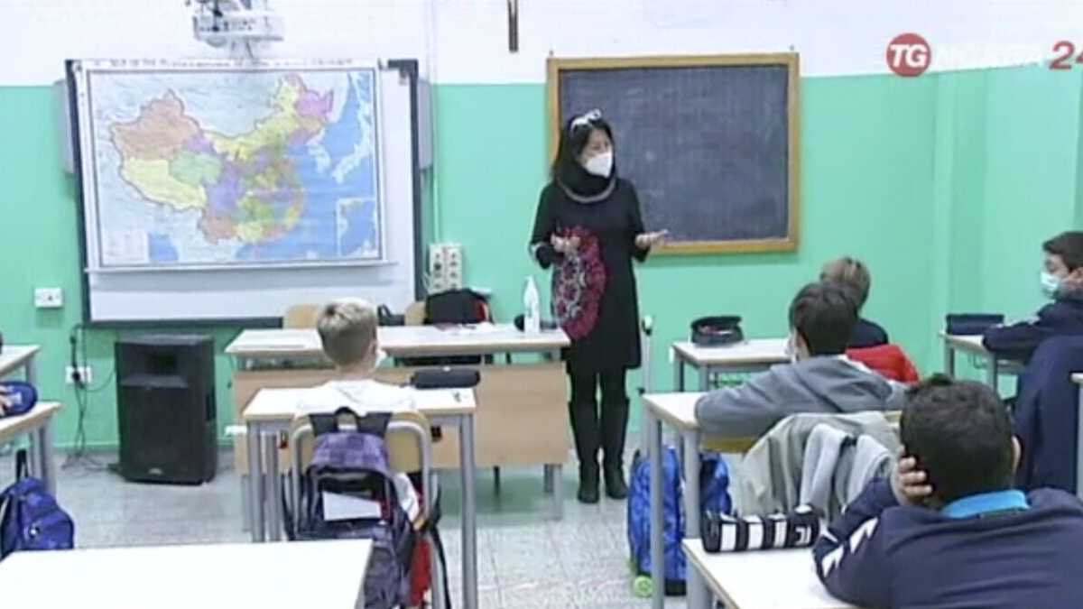 Immagine di A Bari la propaganda di Pechino arriva nelle scuole medie