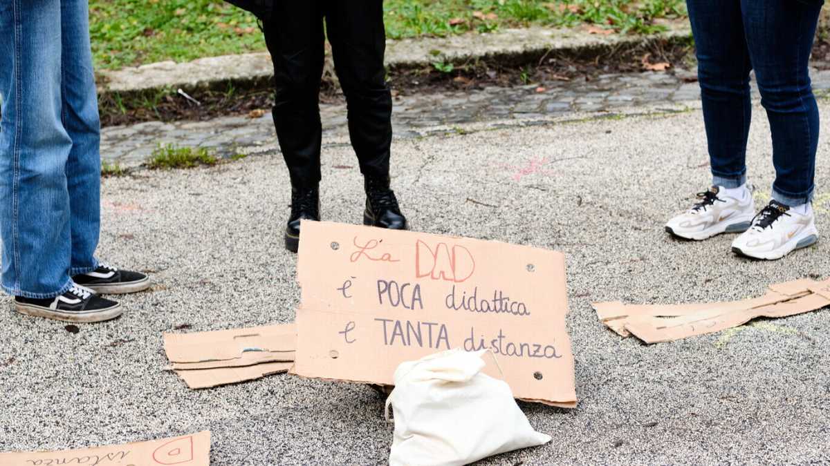 Immagine di “Non ci andiamo mai”. Quant’è lontana Roma per gli studenti di borgata