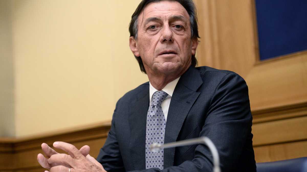 Immagine di A Padova mascherine obbligatorie in centro storico: "Il rischio è la serrata”. Parla il sindaco