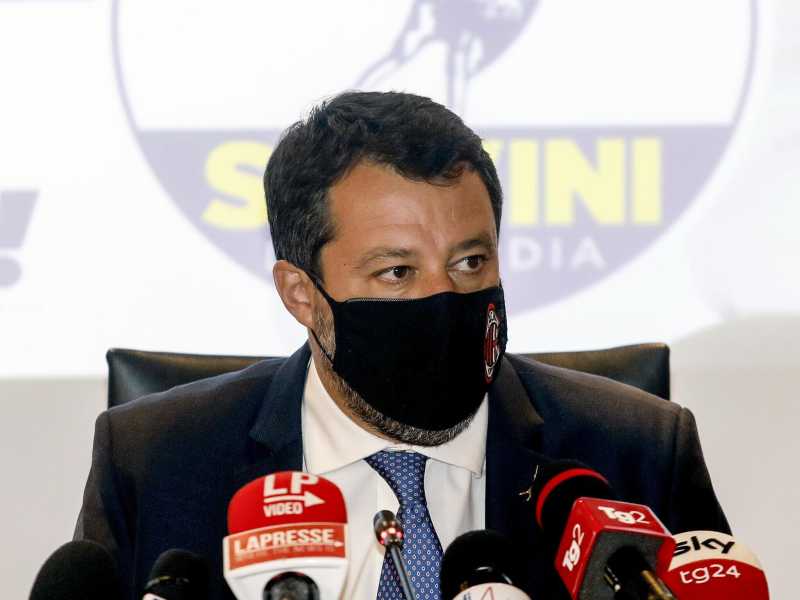 Il super green pass costringe Salvini ad annullare l'assemblea della Lega