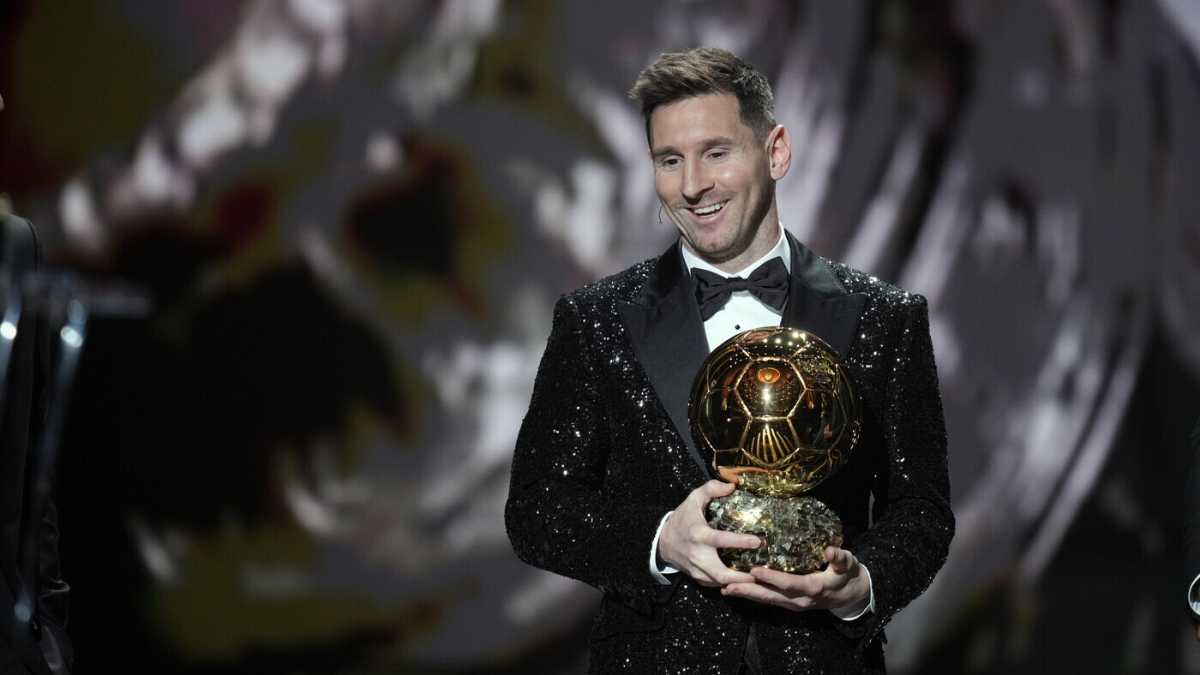 Immagine di Messi ha vinto il Pallone d'Oro 2021. Vabbè