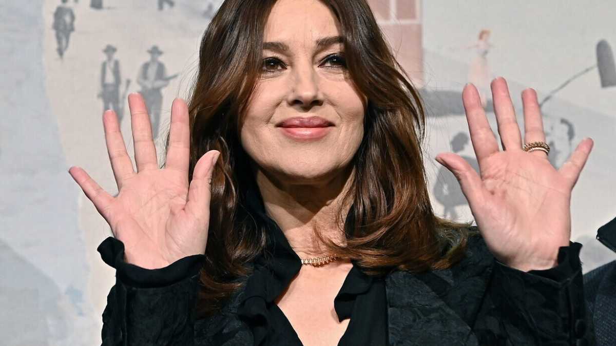 Immagine di Monica Bellucci racconta Anita Ekberg e se stessa: "Oggi noi attrici siamo libere"