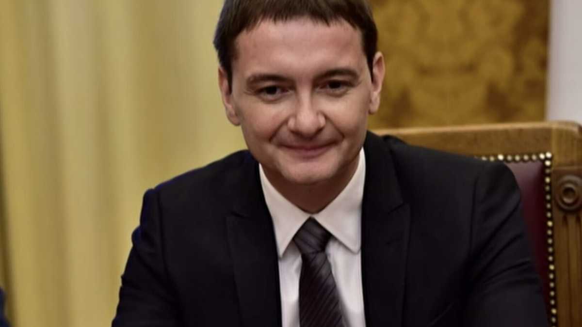 Immagine di La bestiola contro Morisi