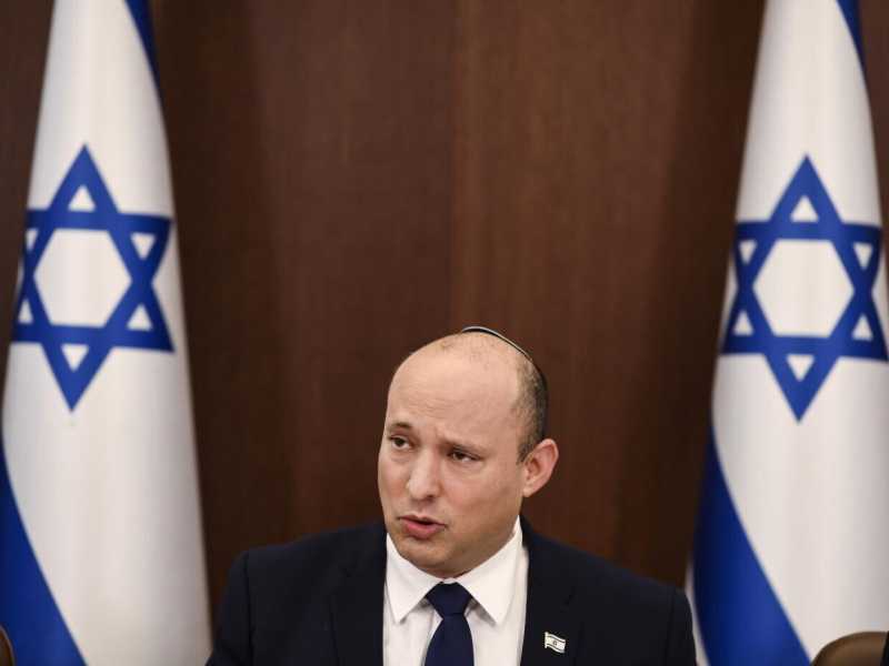 Israele chiede di “non cedere al ricatto dell’Iran”