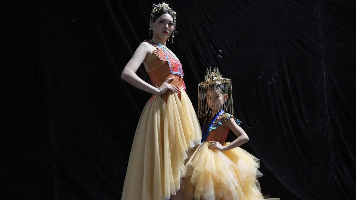 Immagine di Moda e teatro. Paradosso di un confronto amoroso