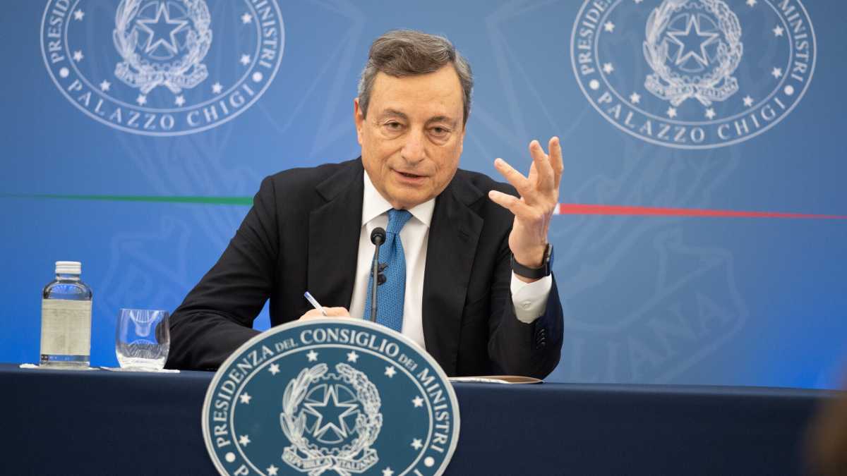 Immagine di La clessidra di Draghi. Così le scadenze del Pnrr incrociano quelle del Quirinale
