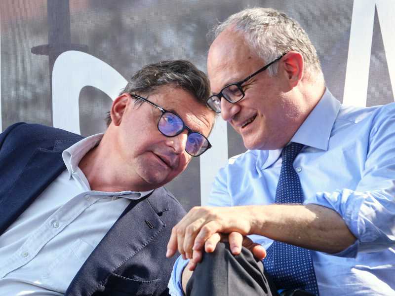 Il posto di Gualtieri alla Camera? Calenda si offre come strano alleato del Pd