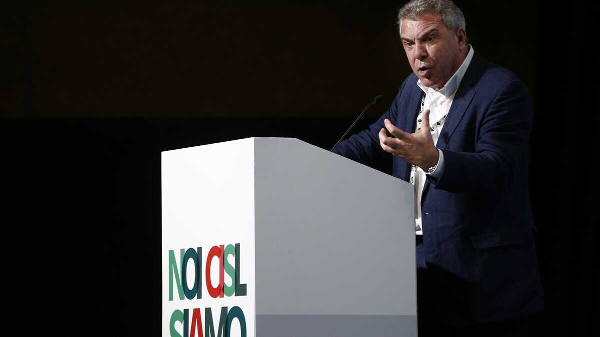 Immagine di Sbarra (Cisl): "Lo sciopero generale della Cgil-Uil è sbagliato e da incendiari"