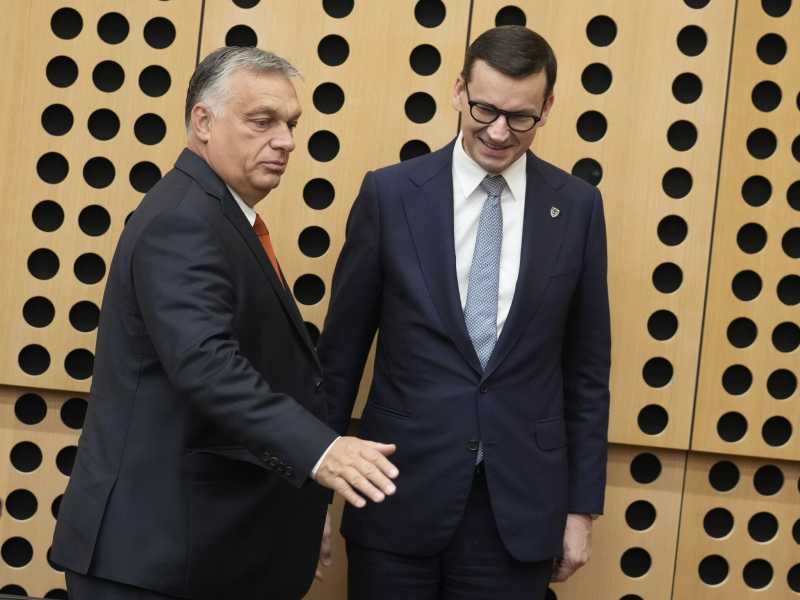 Viktor Orb&aacute;n e Mateusz Morawiecki, leader di Ungheria e Polonia (LaPresse)&nbsp;<br />