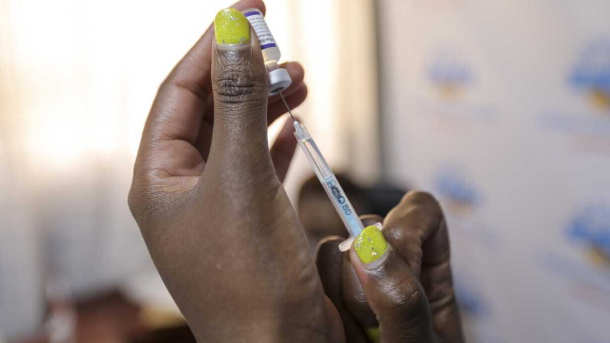 Immagine di Oltre Omicron. È l’iniqua distribuzione dei vaccini nel mondo a favorire la nascita di nuove varianti