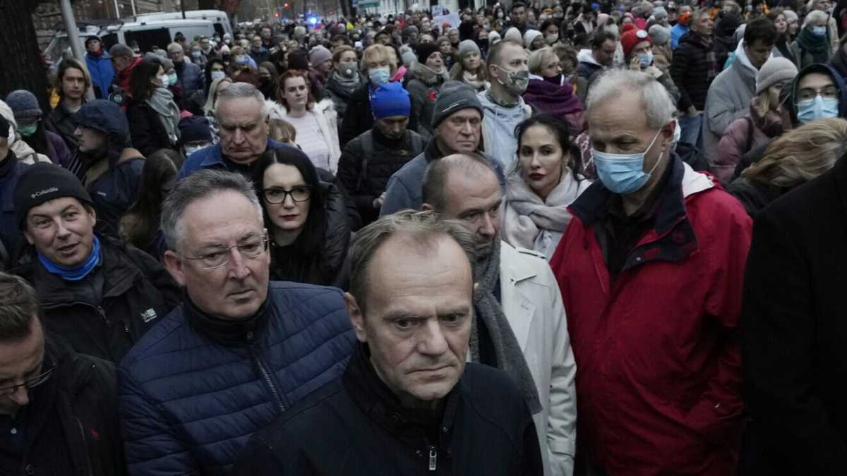 Immagine di A botte con gli illiberali