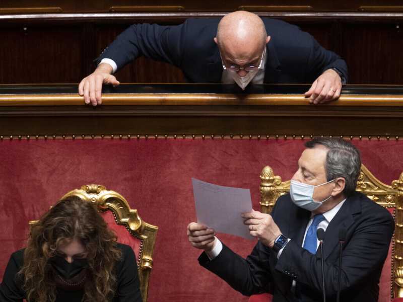 "Non sarà l'ultimo discorso di Draghi". Altro che Quirinale, i peones inchiodano il premier