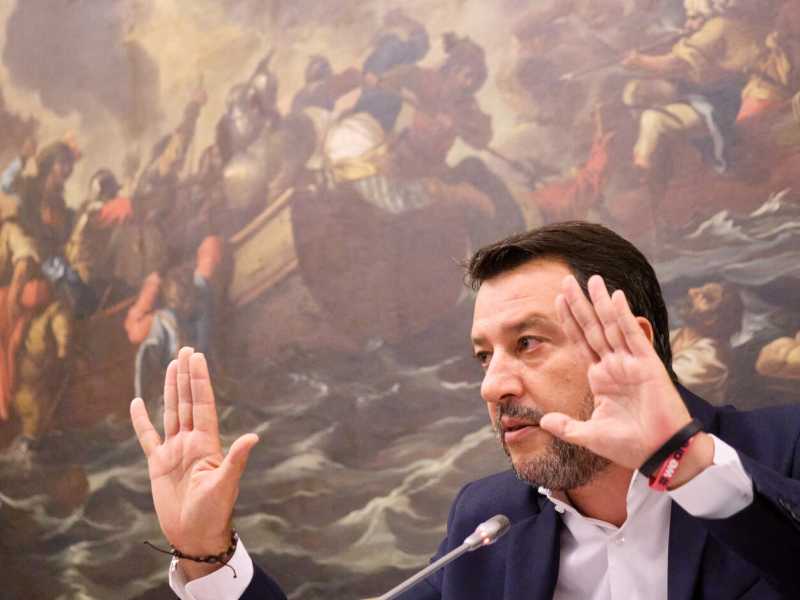 Nuove tensioni all'ombra del Quirinale. A gennaio tra Draghi e Salvini torna il catasto