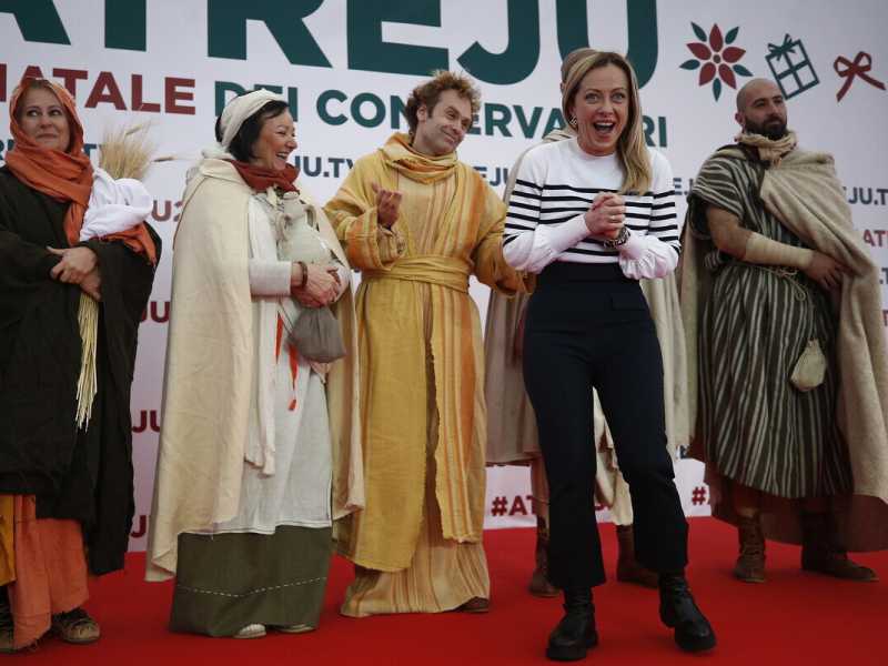Giorgia Meloni sul palco di Atreju (LaPresse)&nbsp;