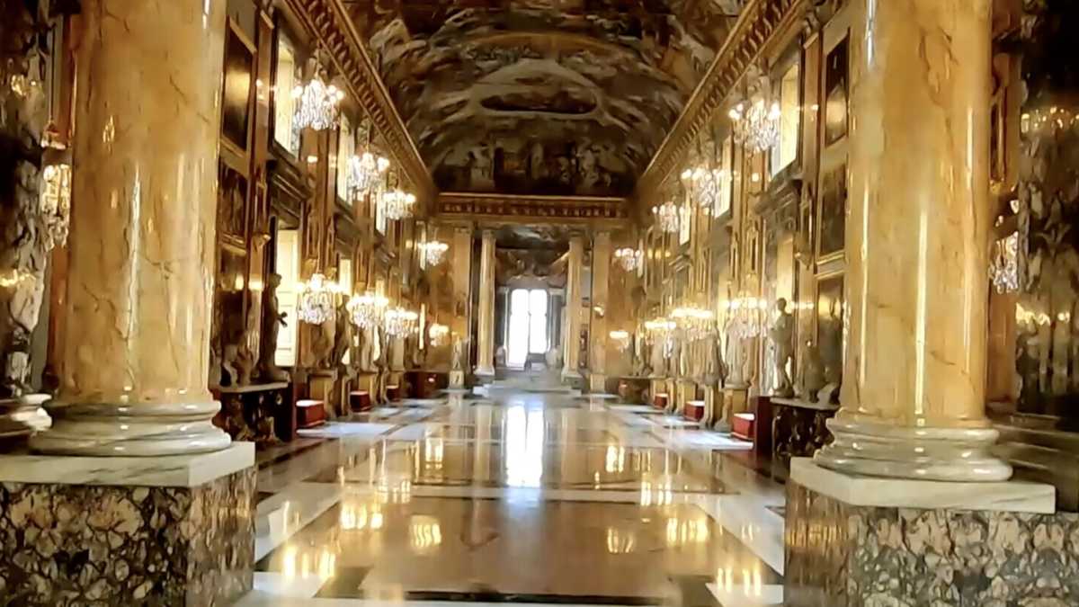 Immagine di Artisti con doppio cognome esposti in palazzi nobiliari e milanesismi amatriciani