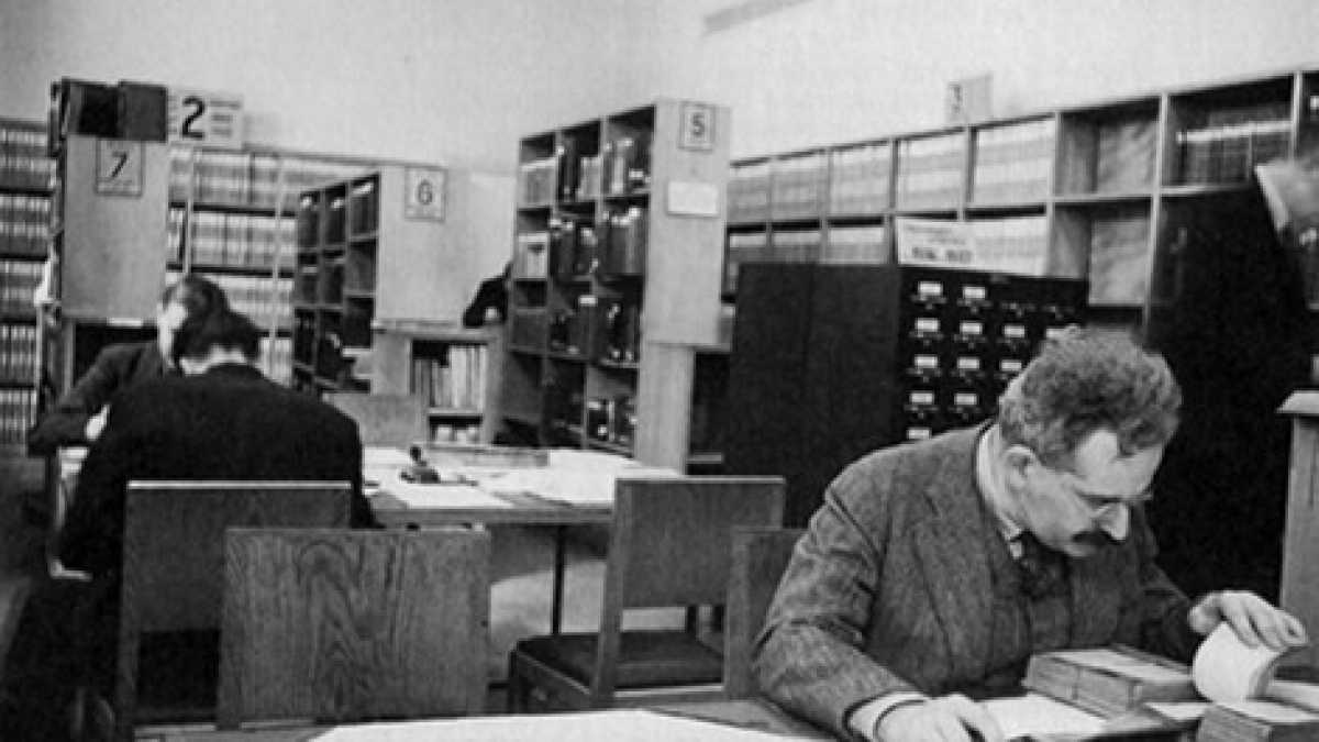 Immagine di Un sacchetto di mandorle e una passione, quella tra il filosofo Walter Benjamin e Asja Lacis