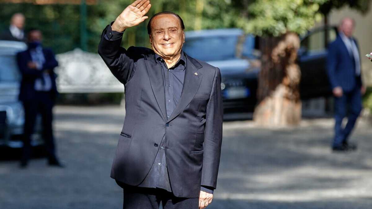 Immagine di Forza Italia e la caccia al peone per il Cav., ma Salvini e Meloni per il Quirinale guardano altrove