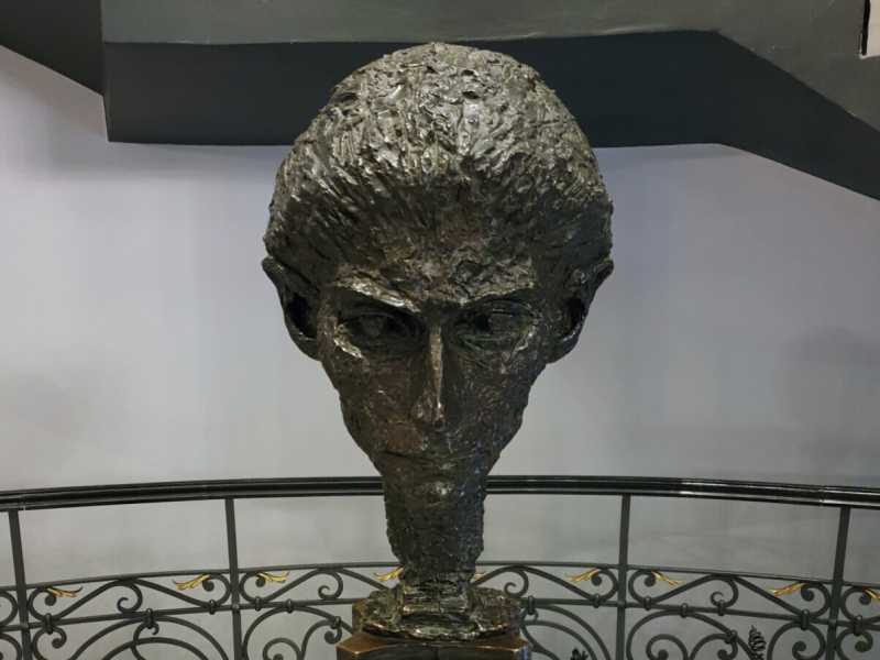 Busto di Kafka di Olbram Zoubek (Wikimedia Commons)&nbsp;<br />