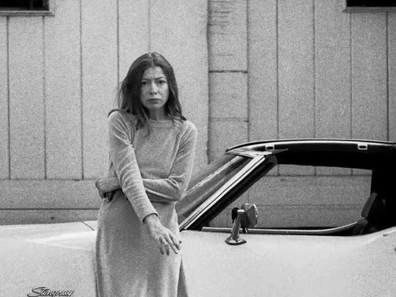 Joan Didion raccontava i fatti suoi solo se costretta, con il suo sguardo unico