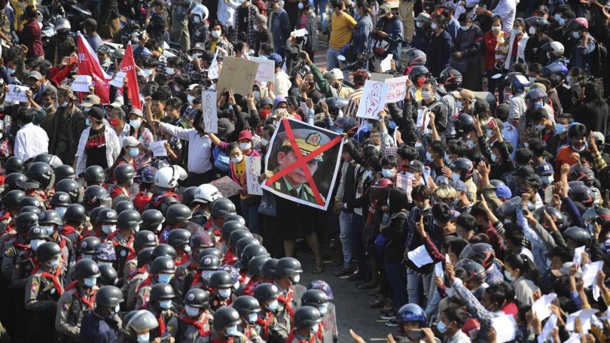 Immagine di La strage della vigilia di Natale è solo l'ultimo dei misteri birmani