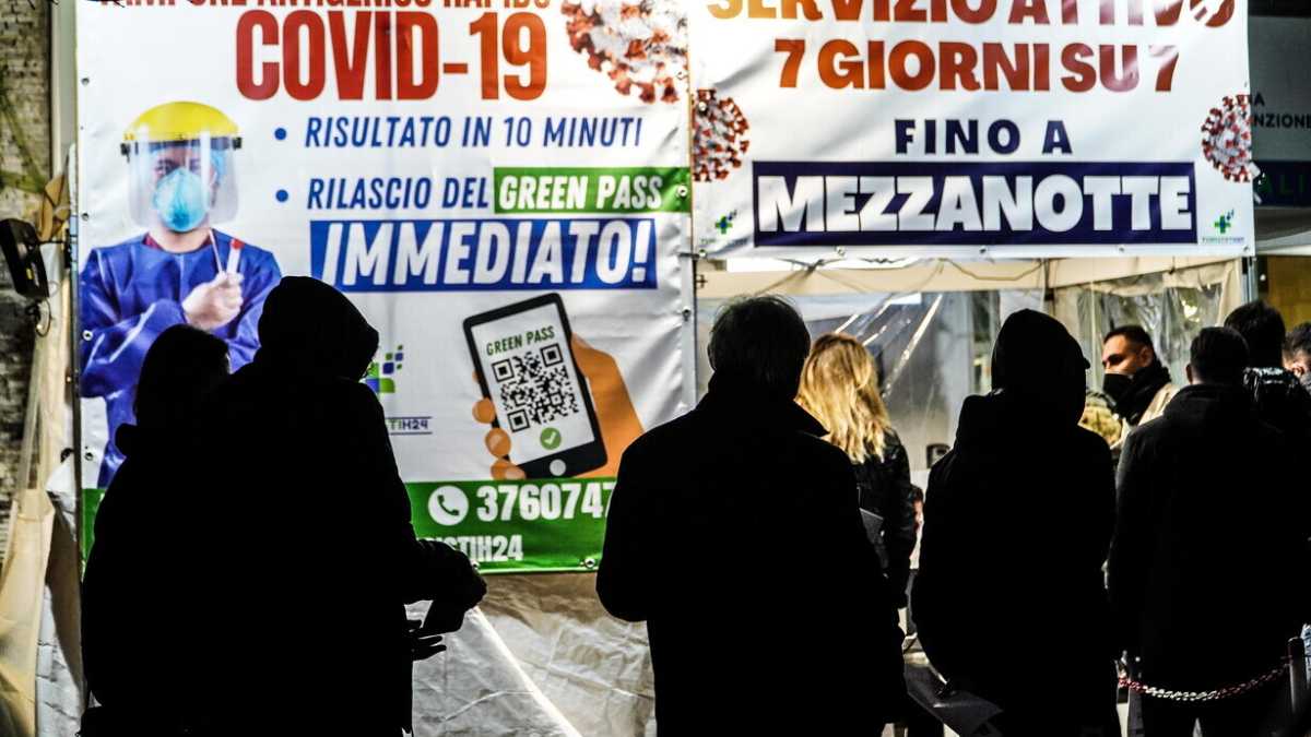 Immagine di Da 10 a 5 giorni. Ecco come cambieranno le regole sulla quarantena