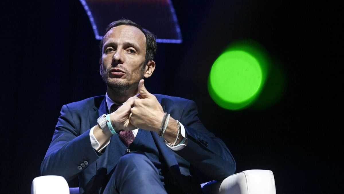Immagine di La Lega contro il partito delle regioni