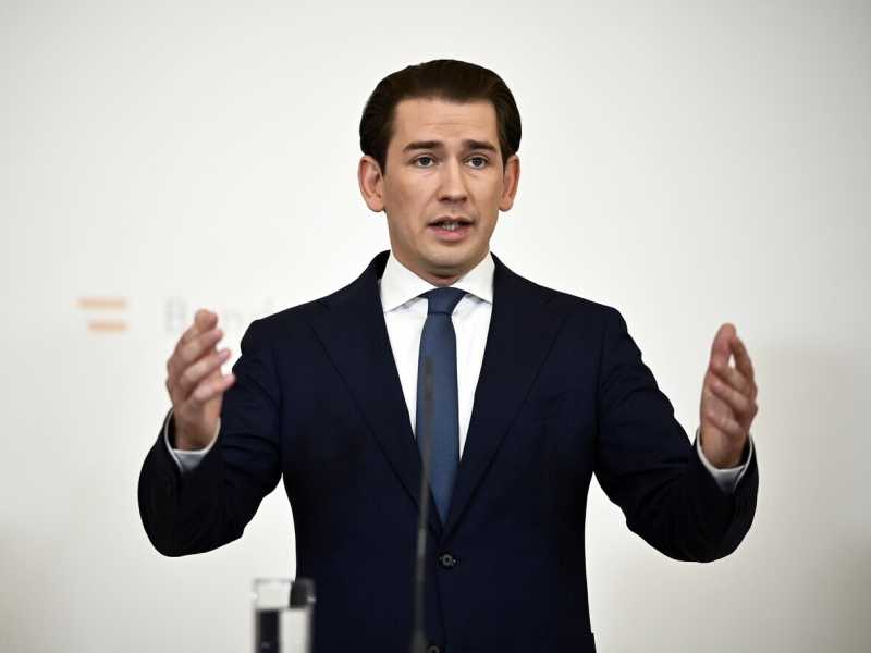 L'ex premier austriaco Sebastian Kurz (foto EPA)