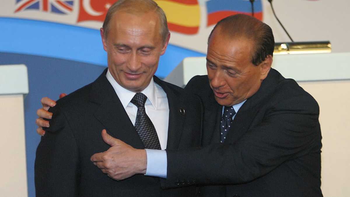 Immagine di Con Berlusconi al Quirinale, almeno andremo d’accordo con Putin