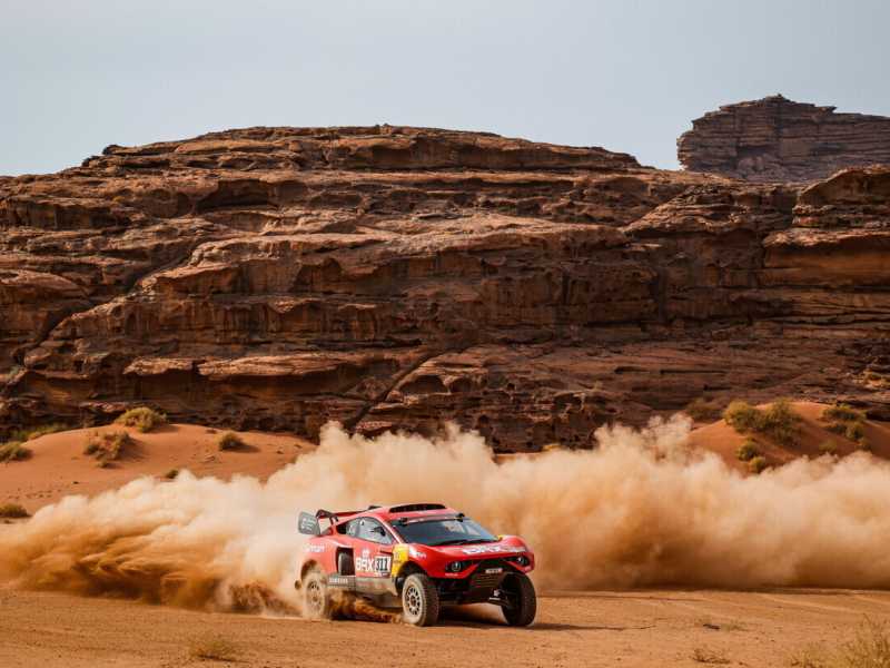 Bomba contro la Parigi-Dakar