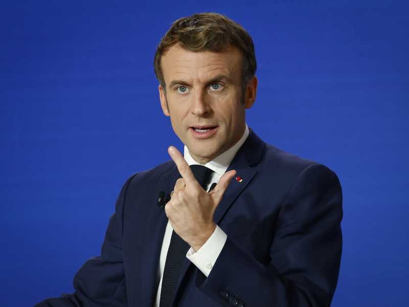 La destra nella trappola di Macron