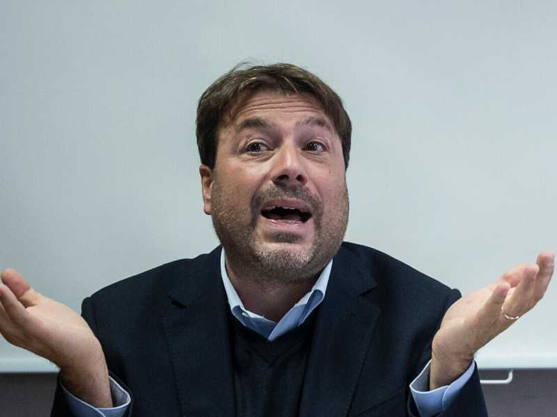 Le invettive contro Draghi di uno Sgarbi che non ce l’ha fatta