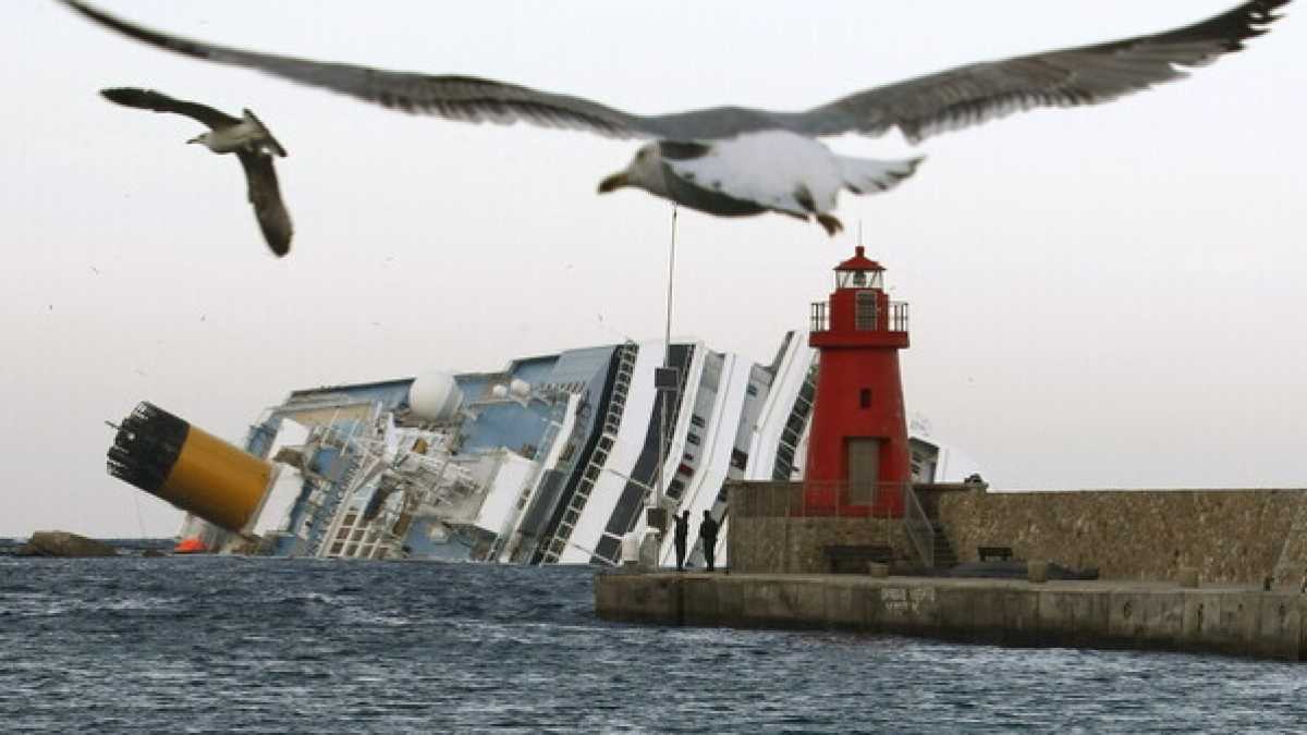 Immagine di Da Schettino a Palamara, come si costruisce un capro espiatorio
