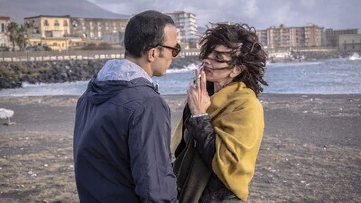 Immagine di Oltre Sorrentino. La Napoli di Antonia Custra e le sue tante carceri