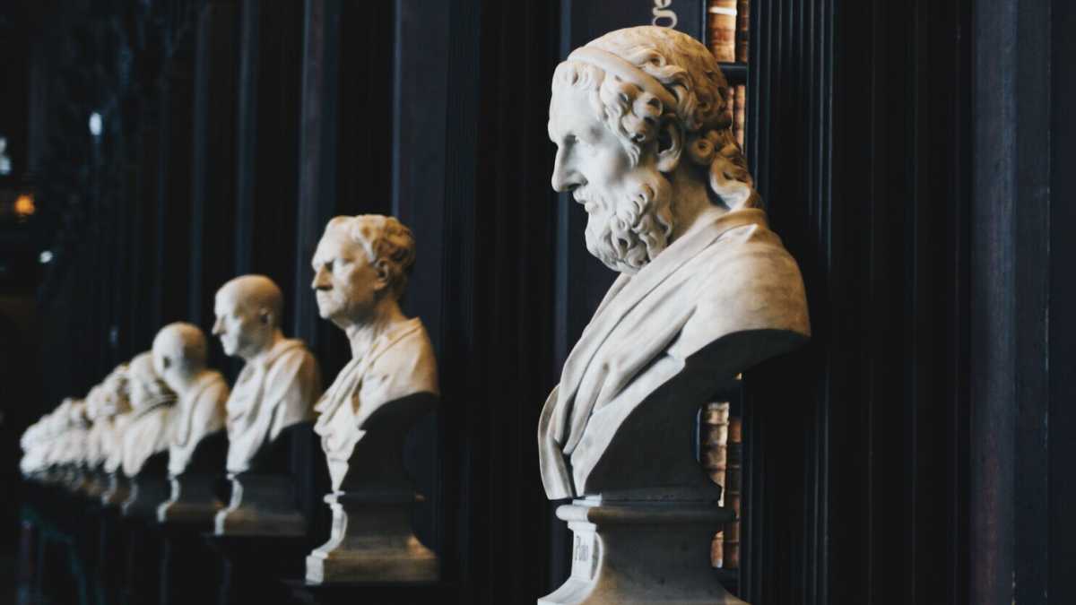 Immagine di Amare l'impossibile è una malattia, speriamo in un presidente che se ne accorga