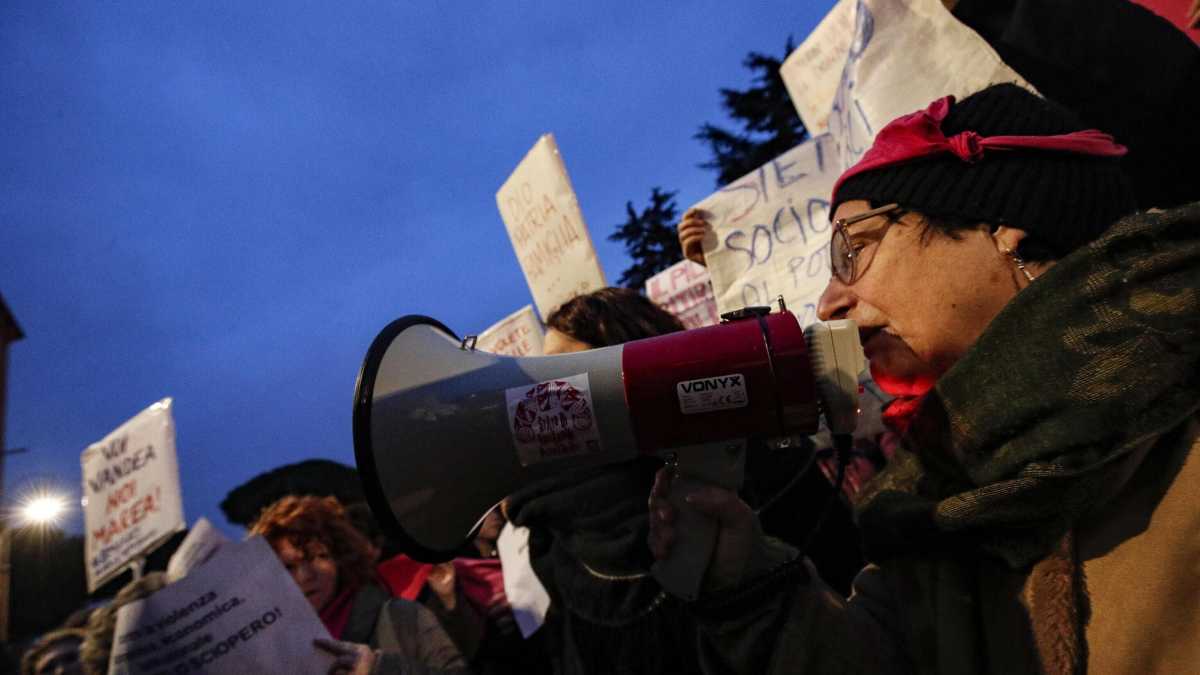 Immagine di Basta fomentare l'orgoglio. Una battaglia di civiltà contro il "pride"
