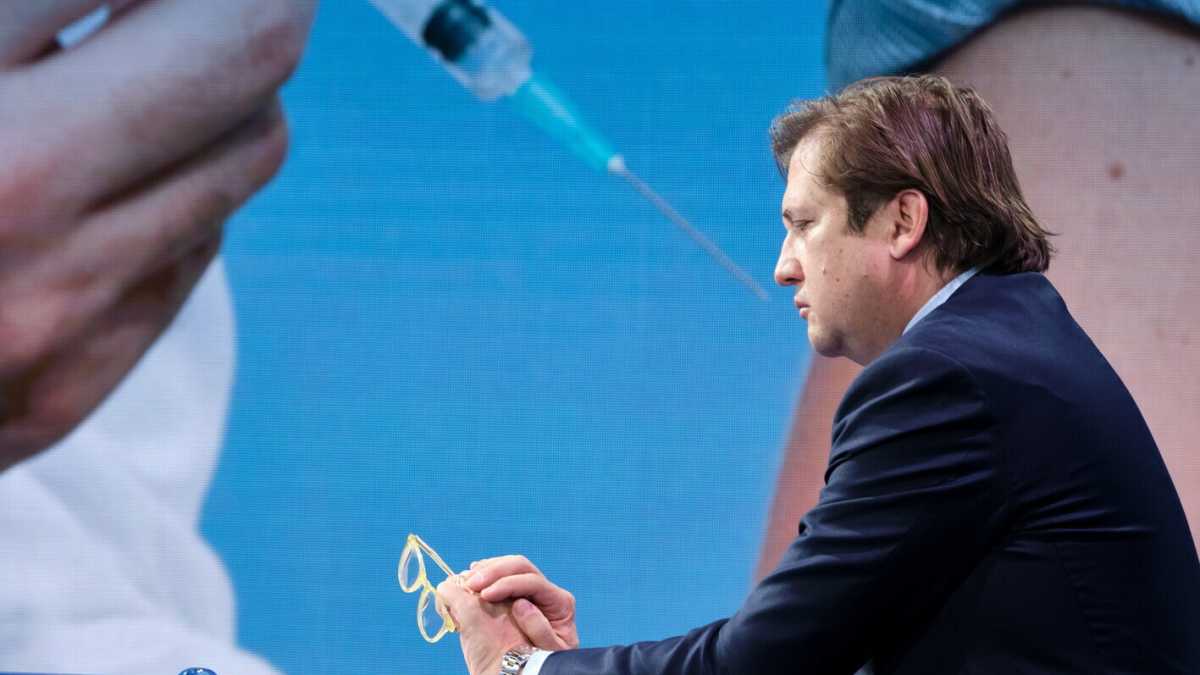 Immagine di I dati, la gestione del virus, il futuro. Parla il sottosegretario alla Salute Sileri