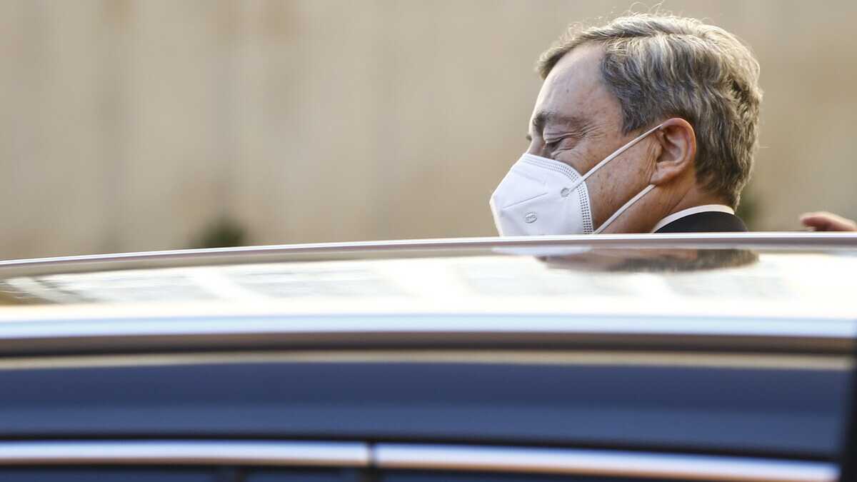 Immagine di La candidatura di Draghi si rafforza nel silenzio. A Palazzo Chigi è ipotesi Colao