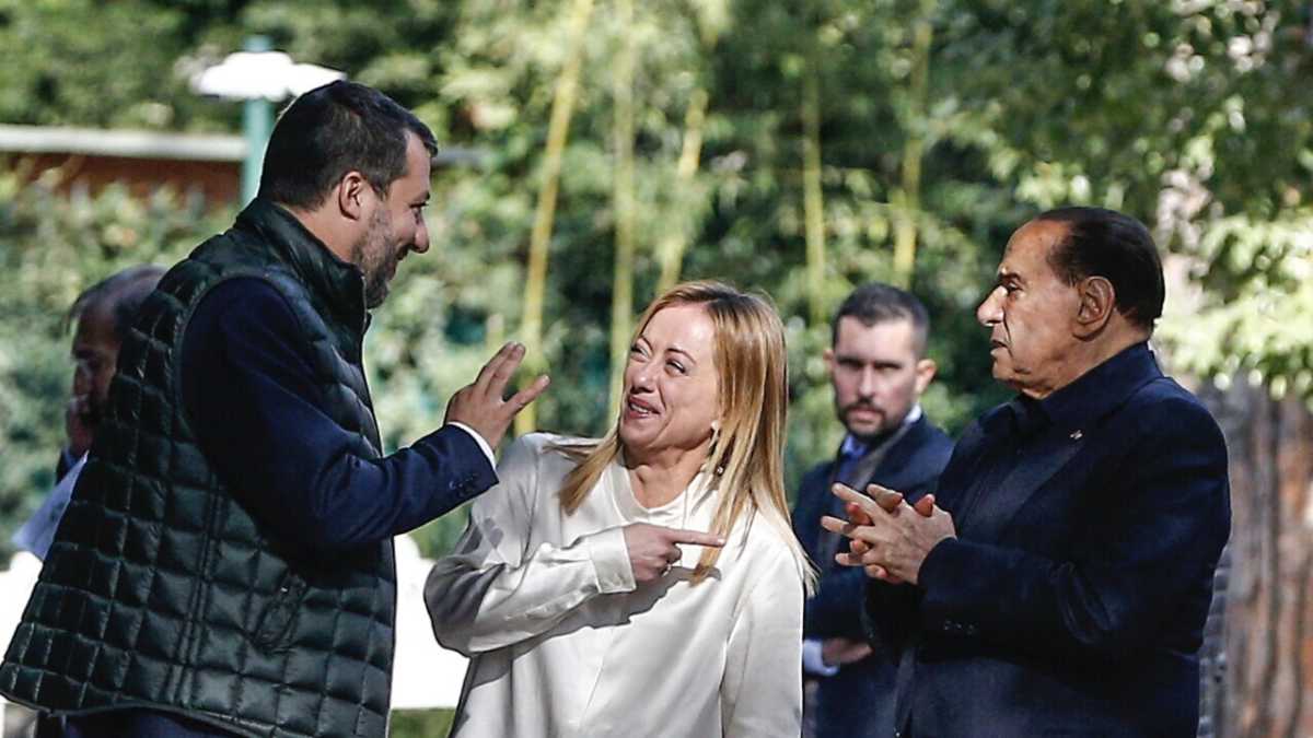 Immagine di Forse che a Berlusconi servisse un'investitura, premessa della rinuncia?