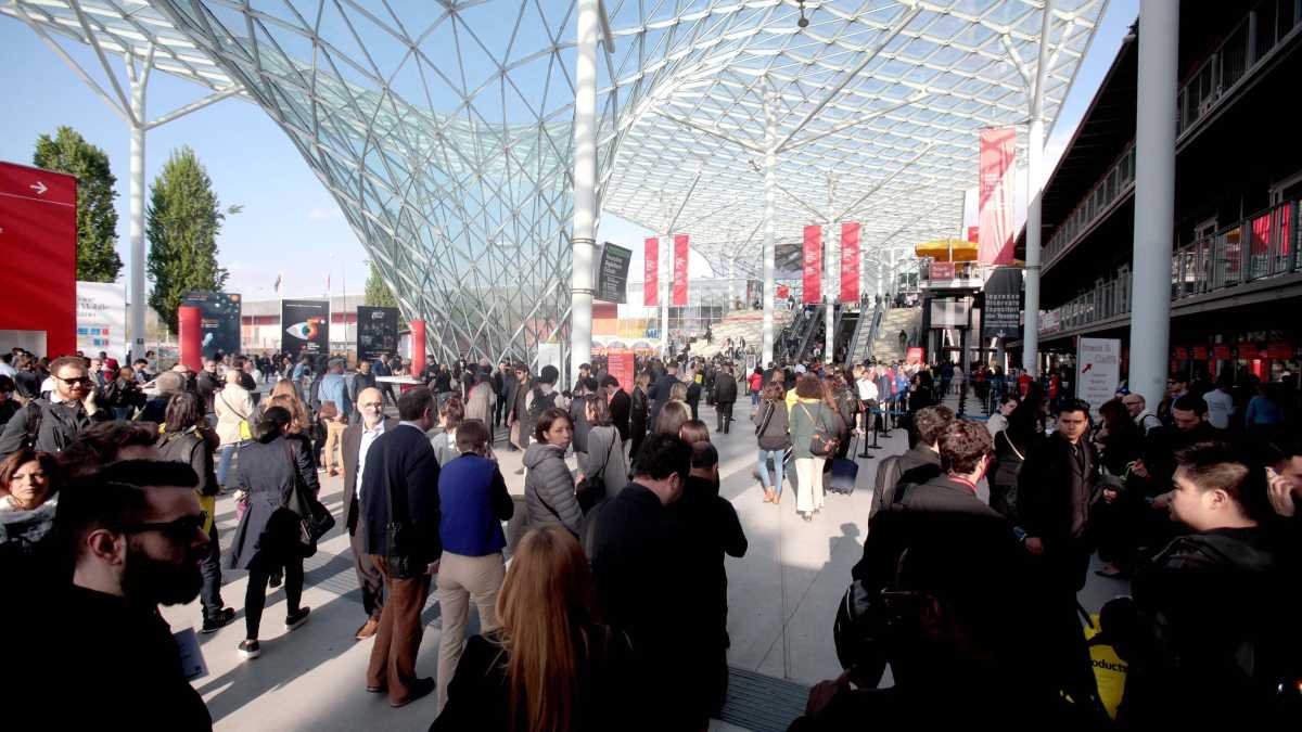 Immagine di (Ri)piange la fiera. Il Salone del Mobile e gli altri rinvii rallentano la corsa di tutti