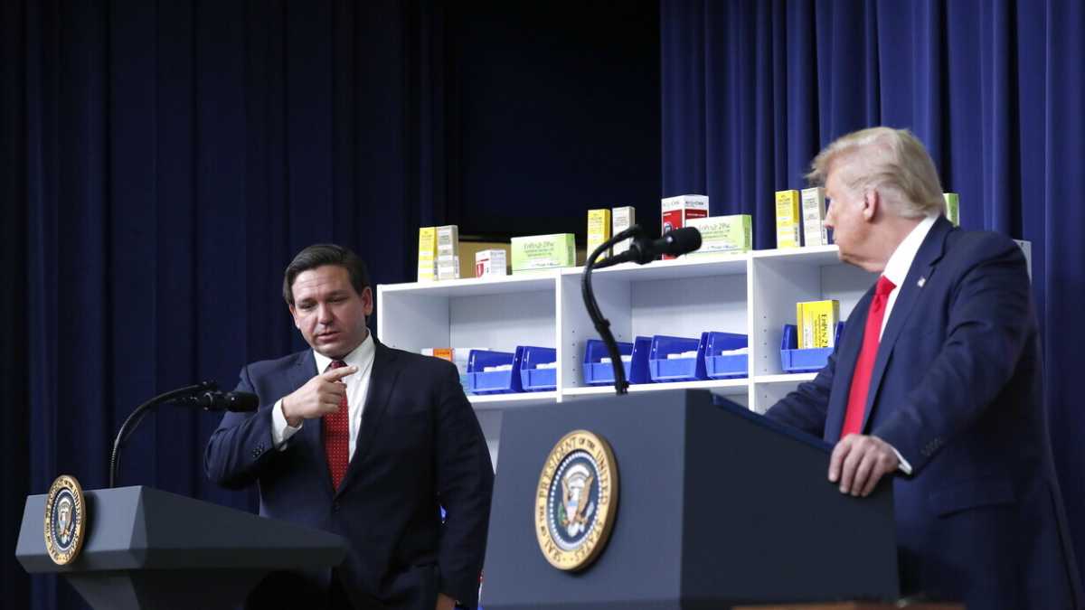 Immagine di Trump soffre l’ascesa di Ron DeSantis, che è meno ragionevole di lui sul vaccino