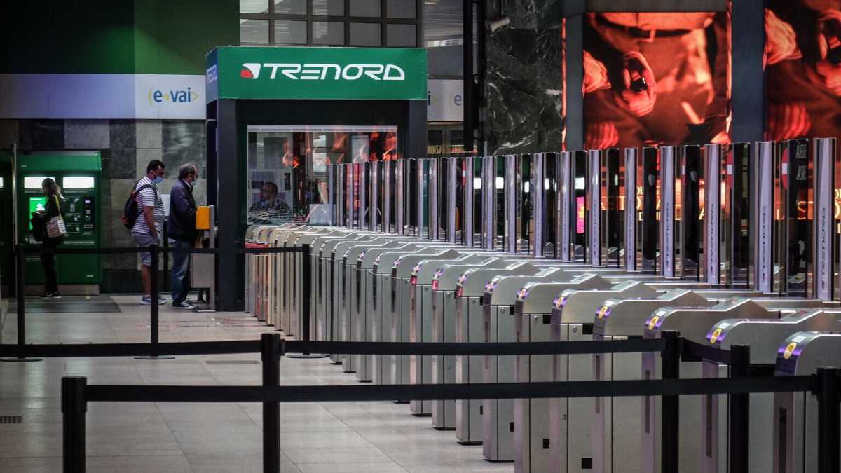 Immagine di Non c’è solo il Covid nella crisi di Trenord in Lombardia. La regione che fa?