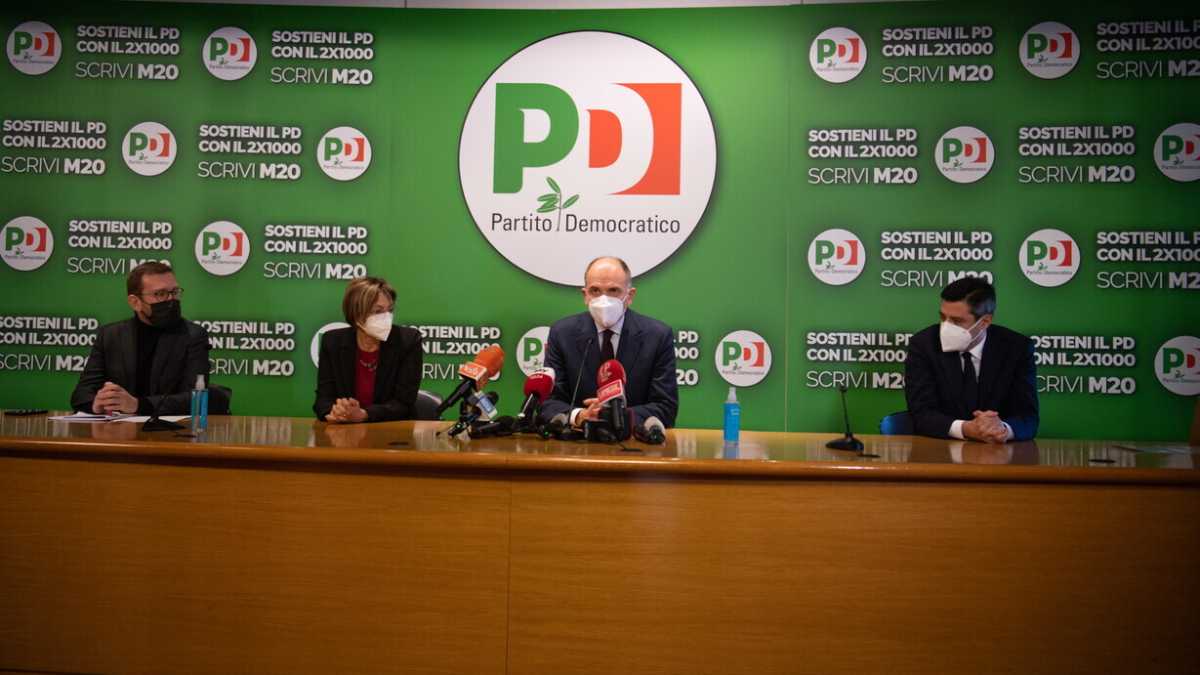 Immagine di Meglio le mascherine gratis che a prezzo calmierato