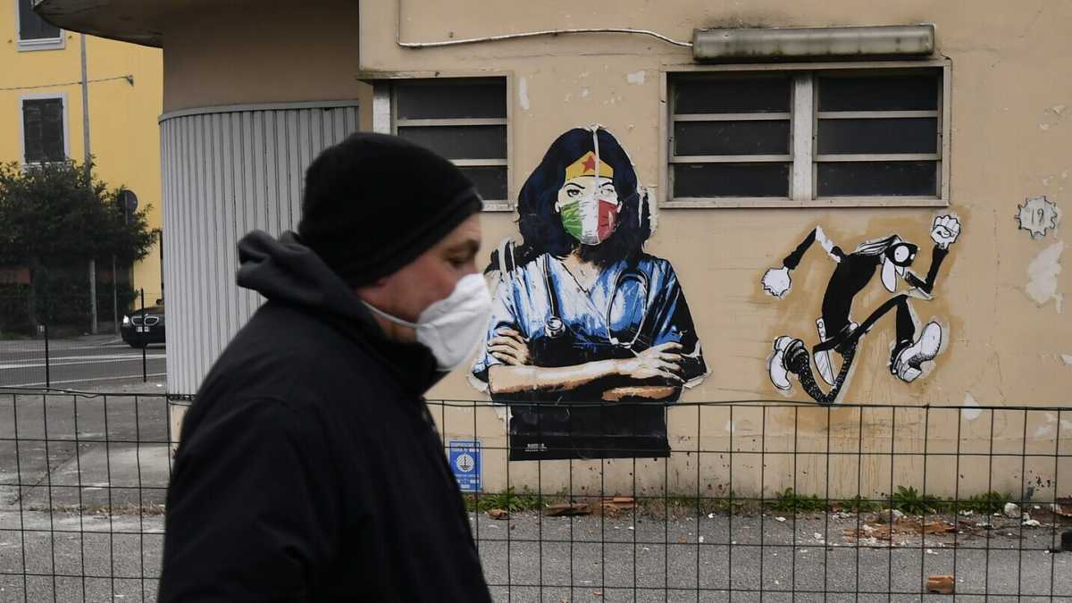 Immagine di Il ritorno alla socialità val bene una mascherina. Perseverare