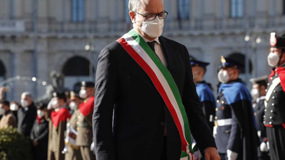 Immagine di Appello a Gualtieri perché si butti “per le strade e tra la gente” (basta nomine)